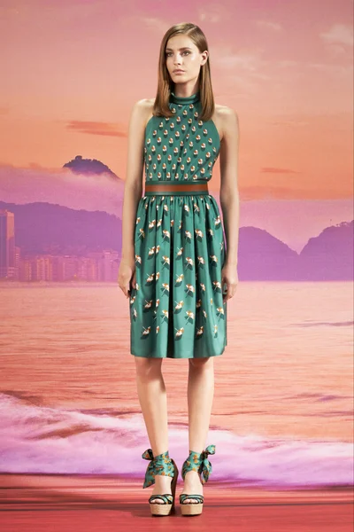 Look 37